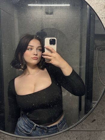 Full leaked Lilatidds private photo