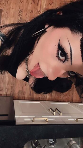 Full leaked Lilbatty private photo