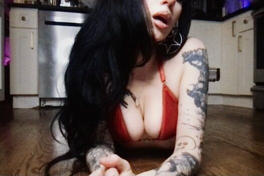 Full leaked Lilbatty private photo