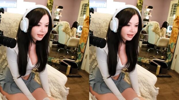 Full leaked Lilchiipmunk private photo