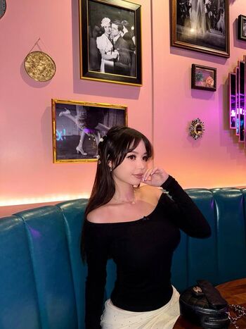 Full leaked Lilchiipmunk private photo