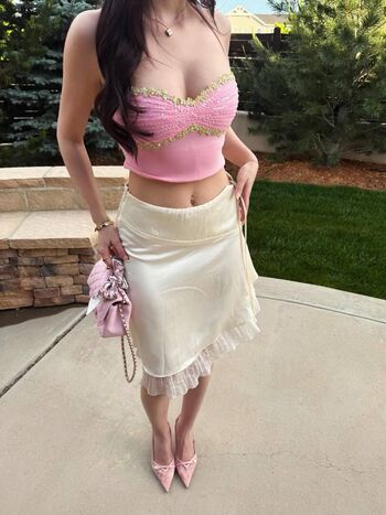 Full leaked Lilchiipmunk page private photo