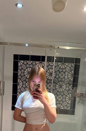 Lili Asmr