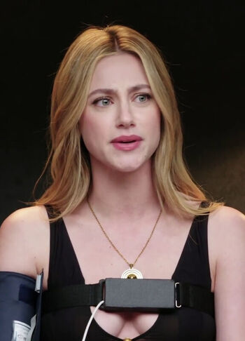 Full leaked Lili reinhart private photo