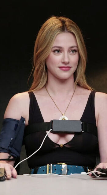 Full leaked Lili reinhart private photo