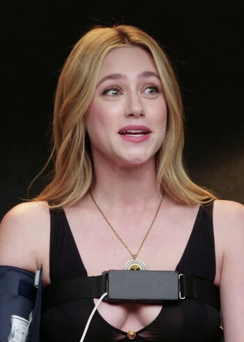 Full leaked Lili reinhart private photo