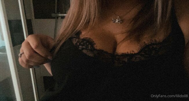 Full leaked Lilidoll private photo