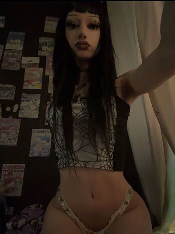 Full leaked Lilidolly private photo