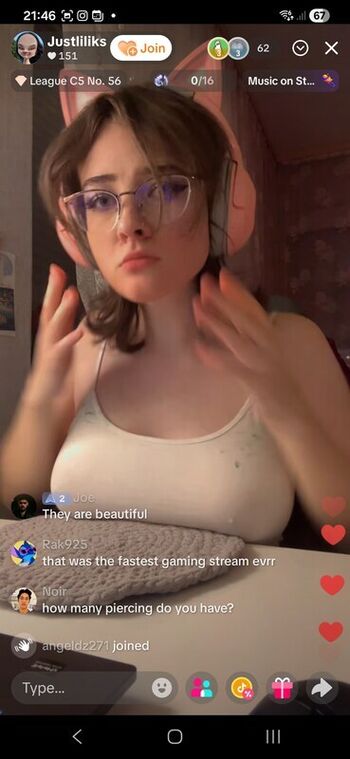 Full leaked Liliks private photo