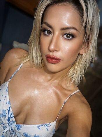 Full leaked Lililash private photo