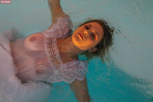 Full leaked Lilireinhart page private photo