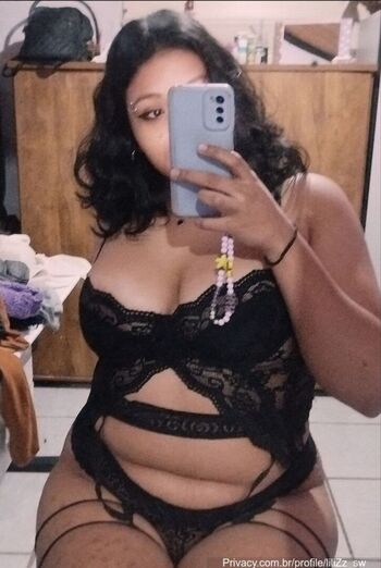 Full leaked Lilizz page private photo