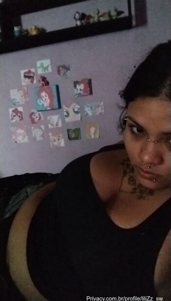 Full leaked Lilizz page private photo