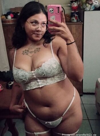 Full leaked Lilizz page private photo