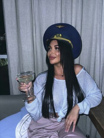 Full leaked Lilly doll private photo