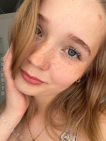 Full leaked Lilly schaper private photo