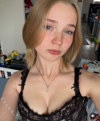 Full leaked Lilly schaper page private photo