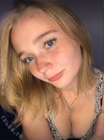Full leaked Lilly schaper private photo