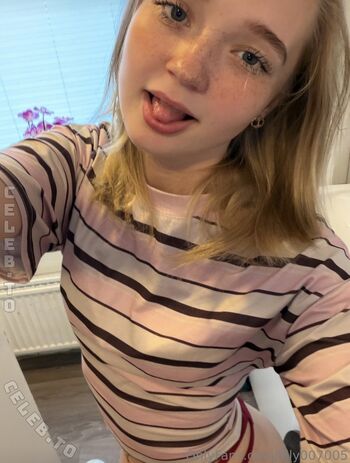 Full leaked Lilly schaper private photo