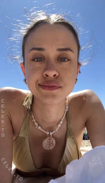Full leaked Lillyfayye private photo
