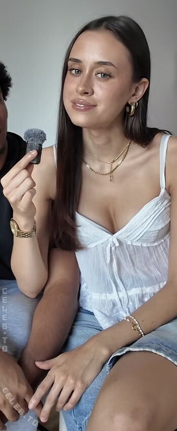 Full leaked Lillyfayye private photo