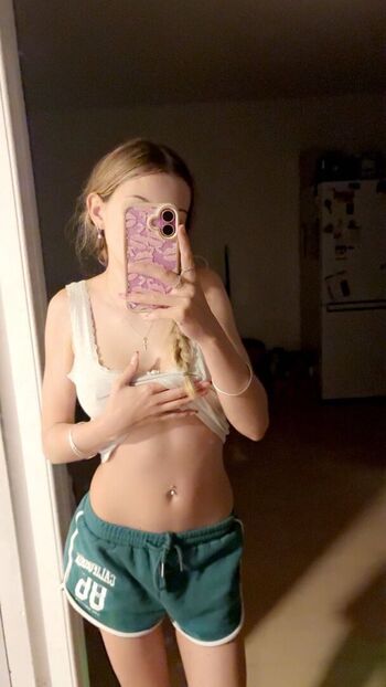 Full leaked Lilmummax private photo