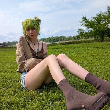 Full leaked Lilpeachyfox private photo