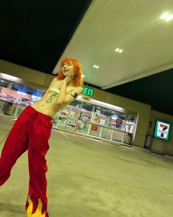 Full leaked Lilpeachyfox private photo