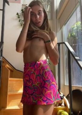 Full leaked Lilskyesss private photo