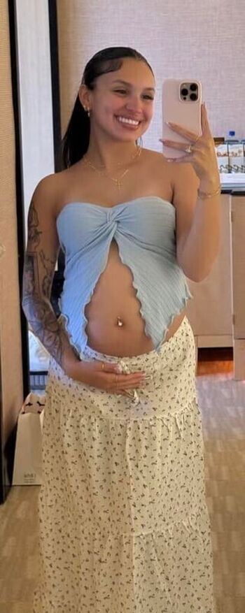 Full leaked Lilversachi private photo