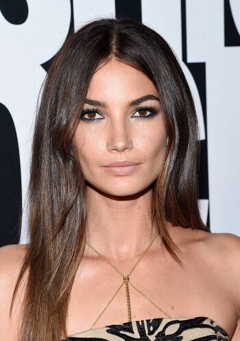 Full leaked Lily aldridge private photo