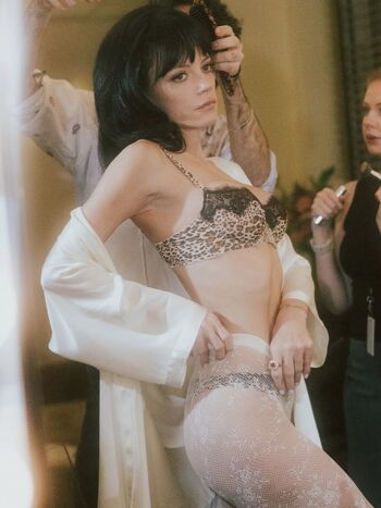 Full leaked Lily allen private photo