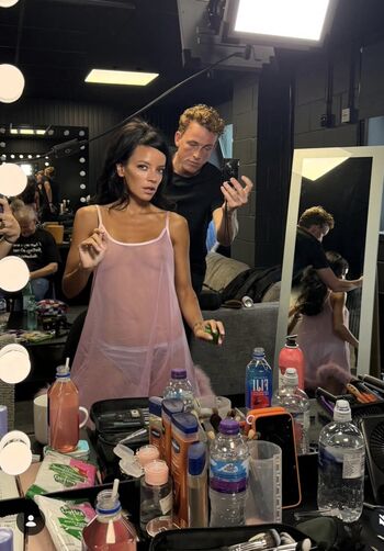 Full leaked Lily allen page private photo