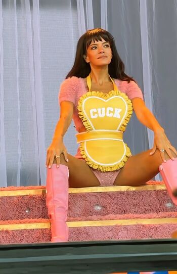 Full leaked Lily allen private photo