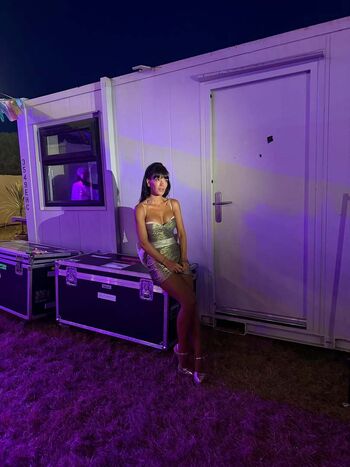 Full leaked Lily allen page private photo