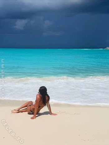 Full leaked Lily chee page private photo