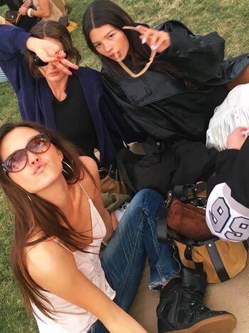 Full leaked Lily chee private photo