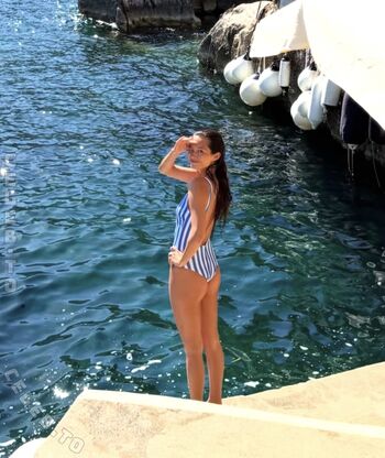 Full leaked Lily chee page private photo