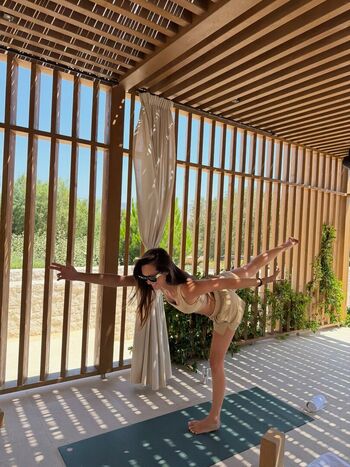 Full leaked Lily chee page private photo