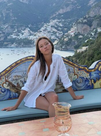 Full leaked Lily chee page private photo