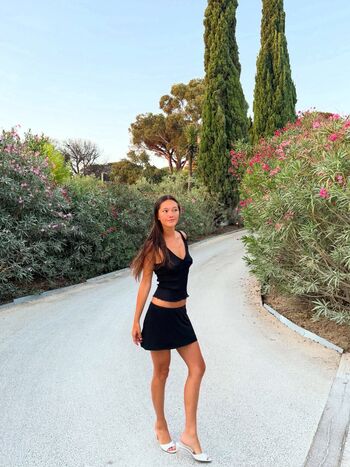 Full leaked Lily chee page private photo