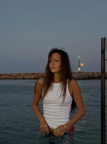 Full leaked Lily chee private photo