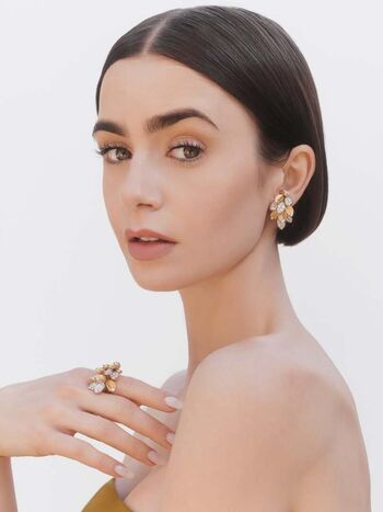 Full leaked Lily collins private photo