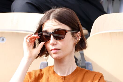 Full leaked Lily collins page private photo