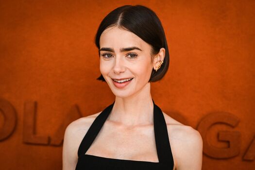 Full leaked Lily collins private photo