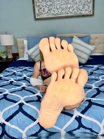 Full leaked Lily devyne private photo