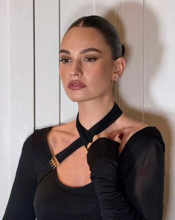 Full leaked Lily james page private photo