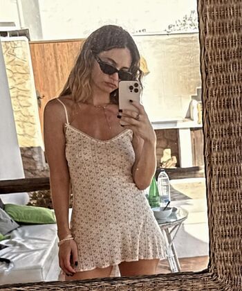 Full leaked Lily james private photo