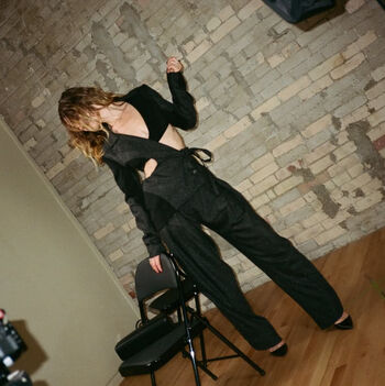 Full leaked Lily james private photo