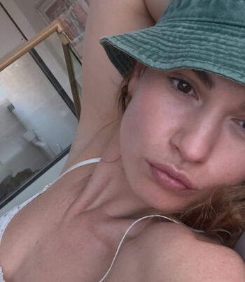Full leaked Lily james private photo
